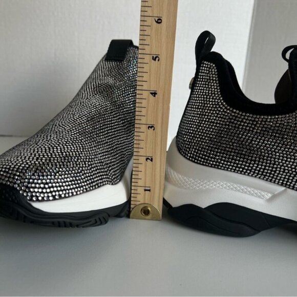 Steve Madden - Men's Mythical Slip On - Black. Size: 9.5 (US). NIB - Picture 13 of 16